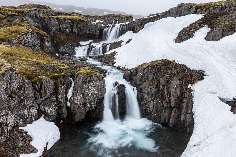 Iceland waterfall in spring tilme