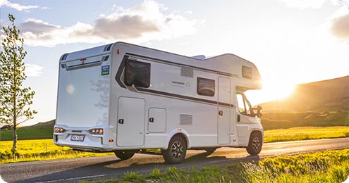 Camping car & RV Rentals for Iceland Road Trips