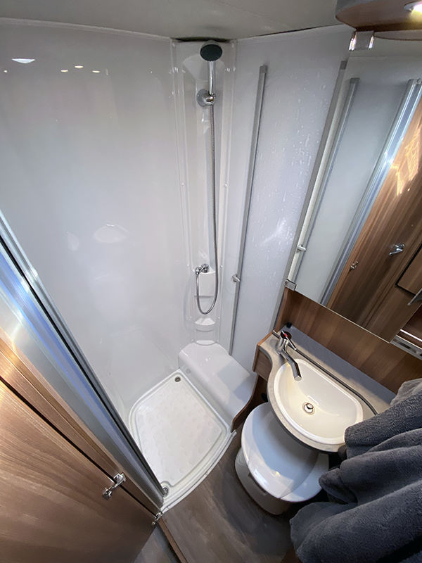 Shower and WC in camping car group X30 Iceland motorhome rental